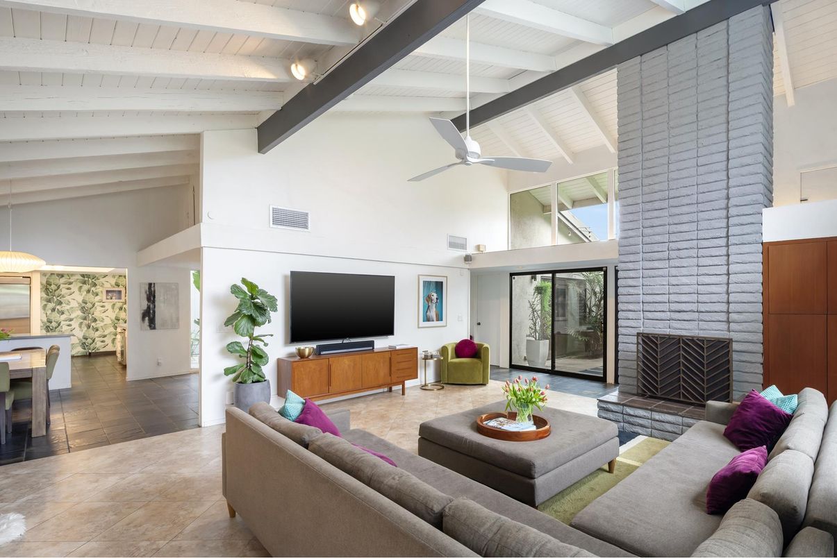 Fireplace, Interior, Living room, Pendant Lights, Stone Walls