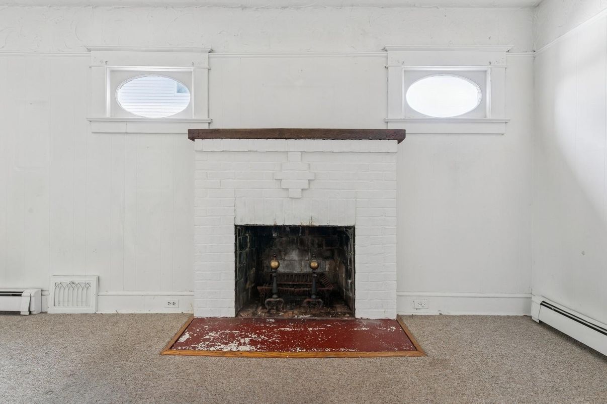 Empty room, Fireplace, Interior