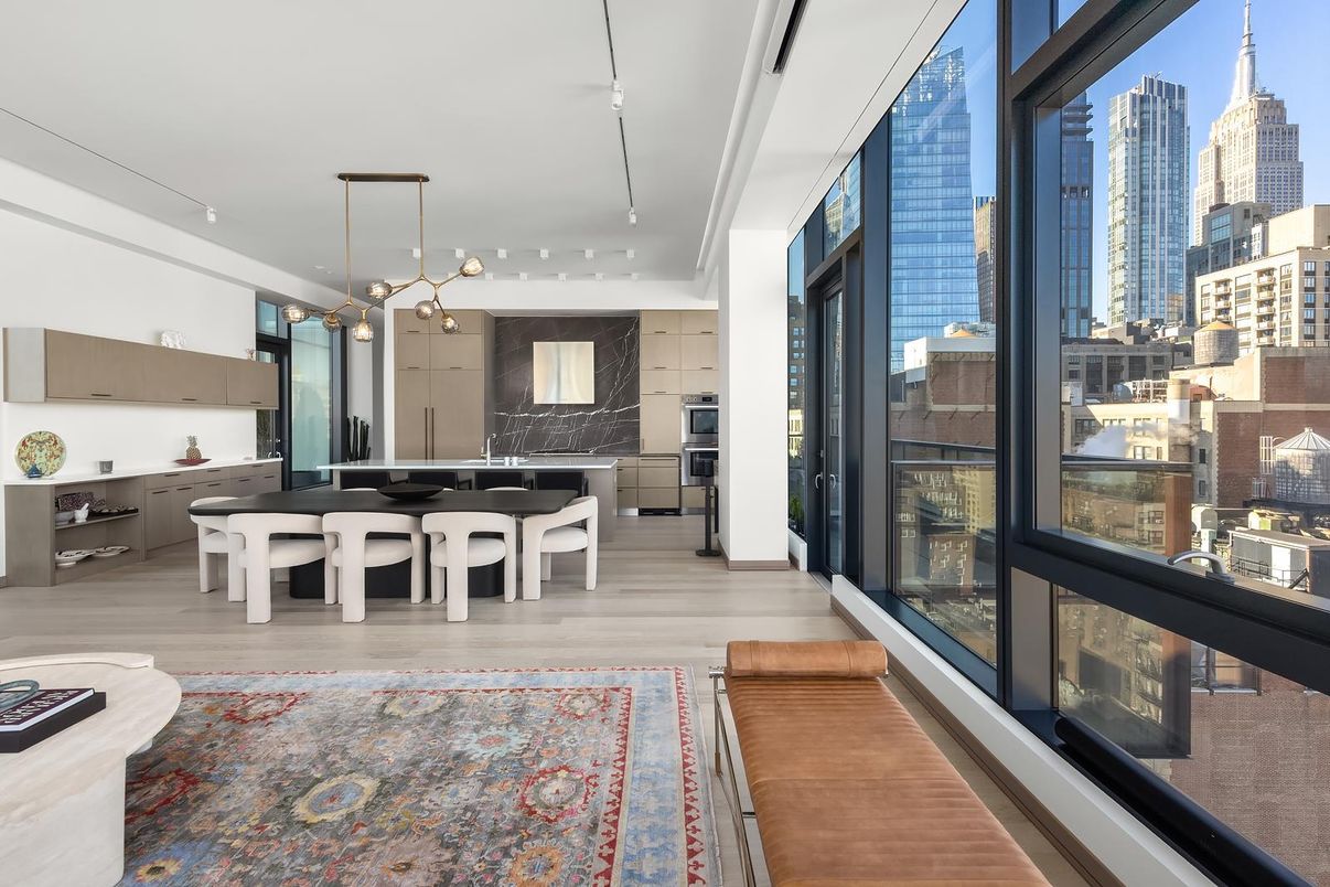 Dining room, Interior, Kitchen, Pendant Lights, Stainless Steel Appliances, Wood Texture Flooring