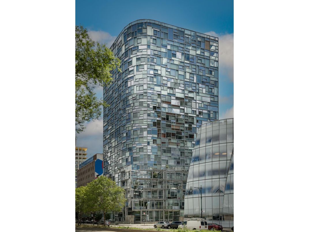 Exterior, Facade, Highrise