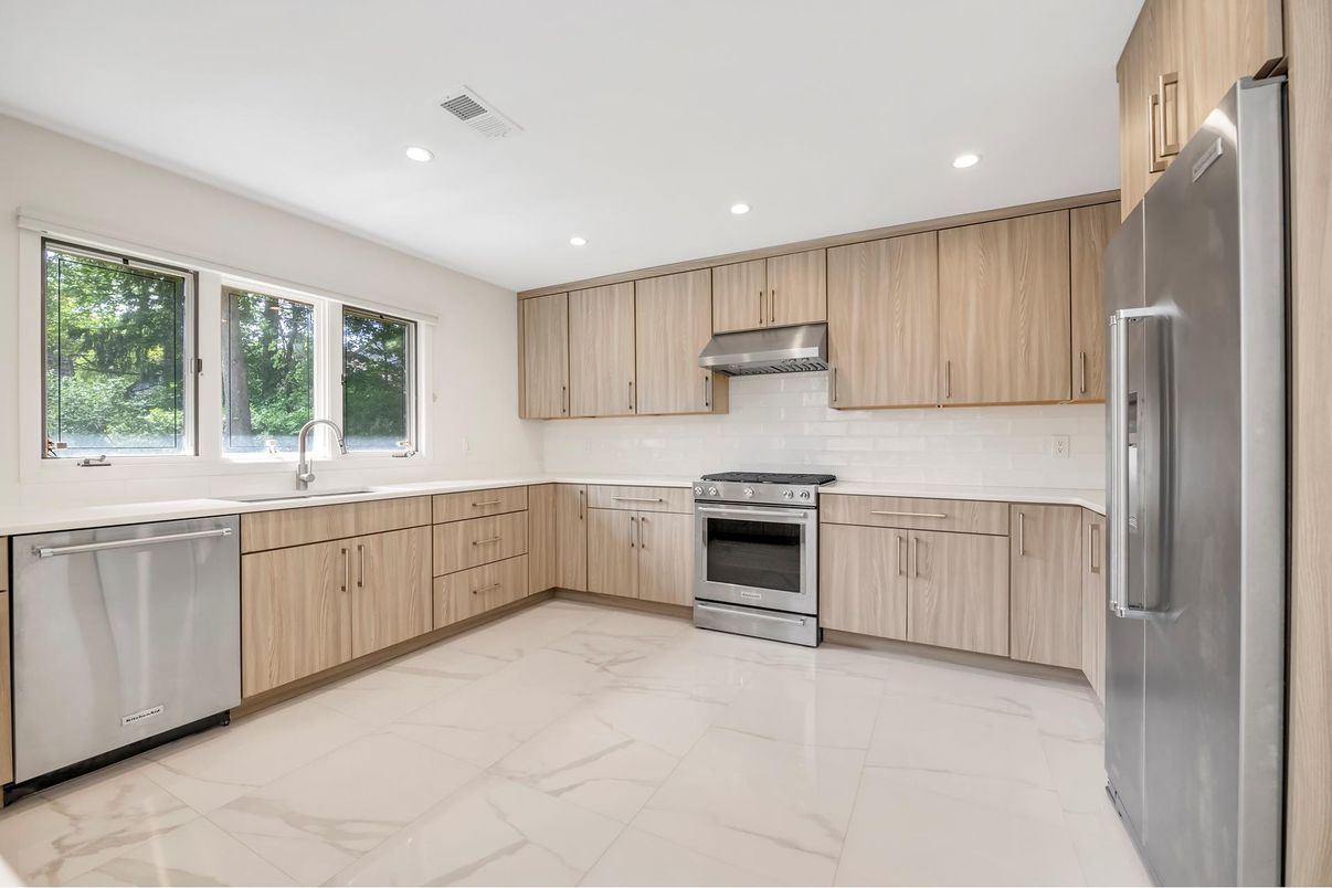 Interior, Kitchen, Marble, Recessed Lighting, Stainless Steel Appliances