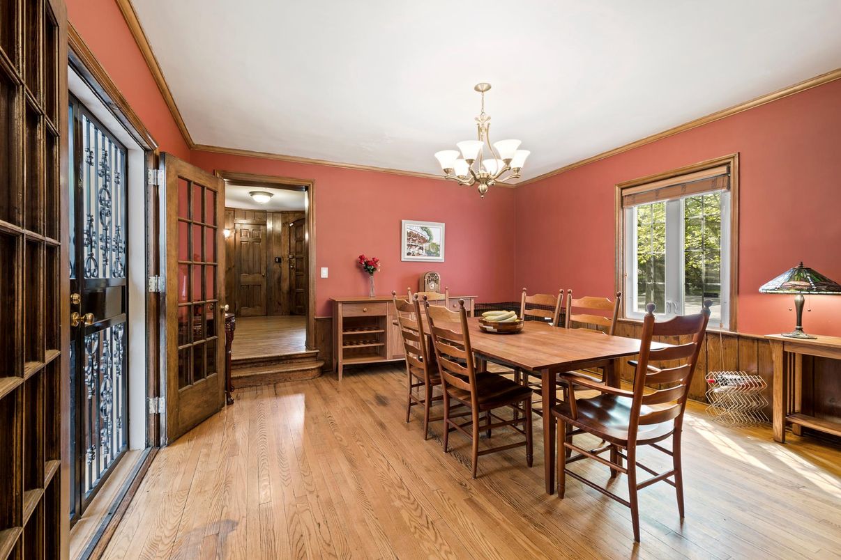 Chandelier, Dining room, Interior, Wood Texture Flooring