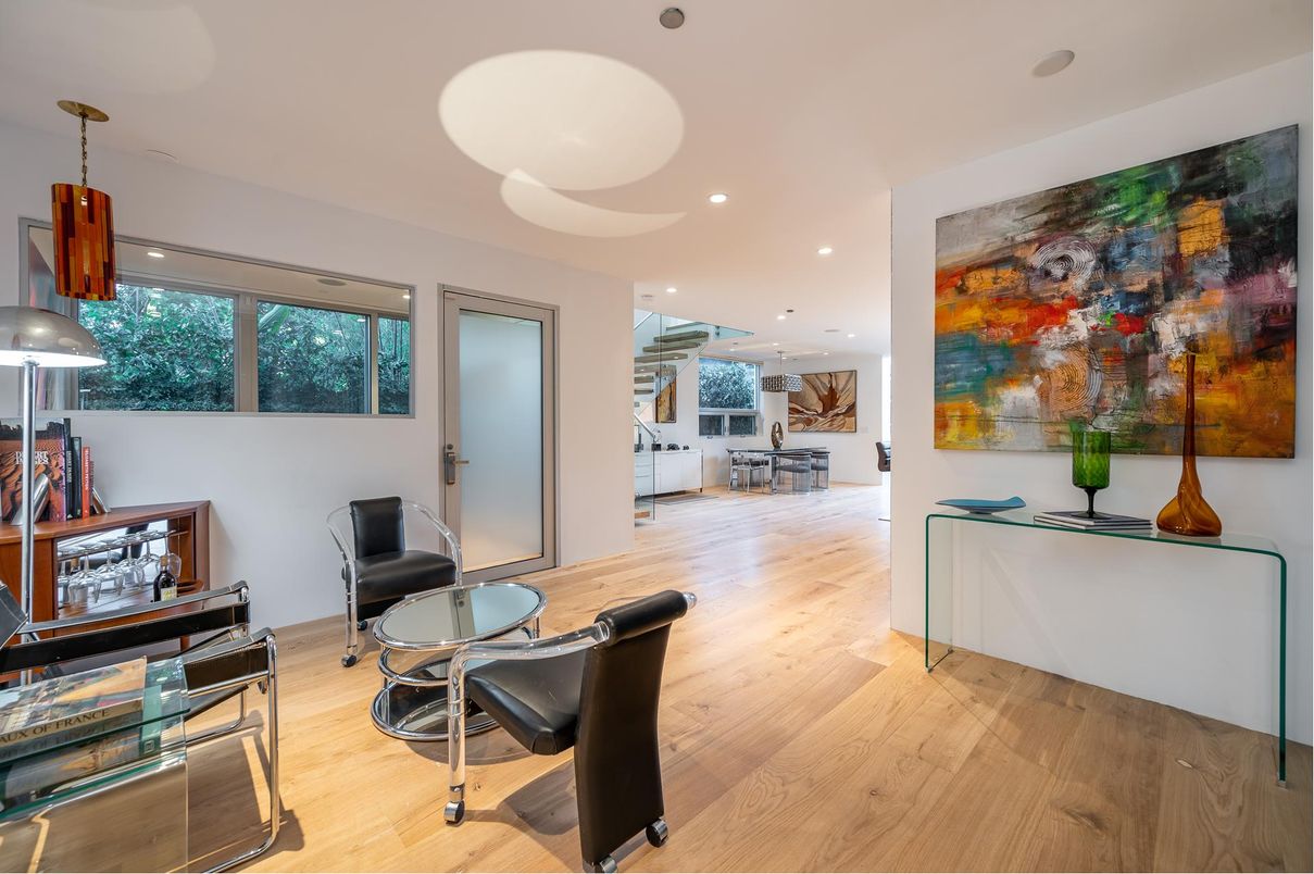 Interior, Pendant Lights, Recessed Lighting, Wood Texture Flooring