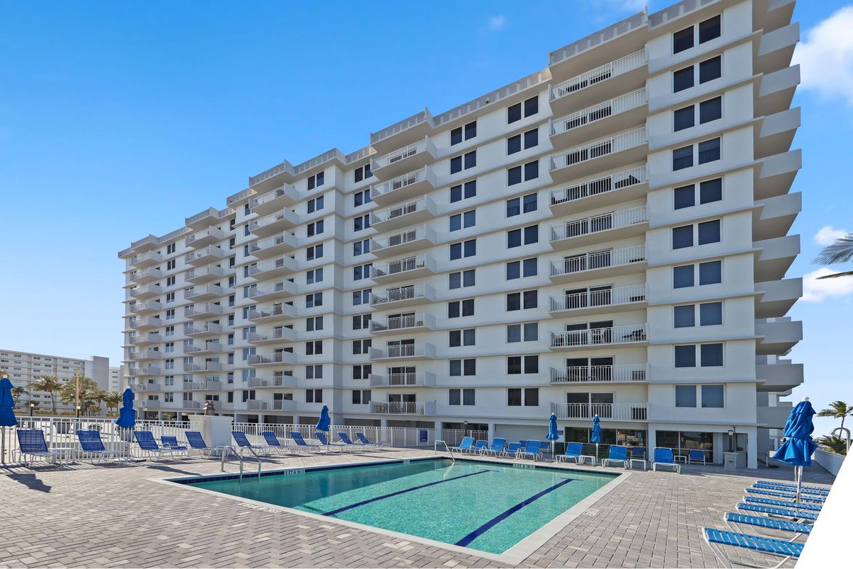 Exterior, Facade, Pool, Condo Building