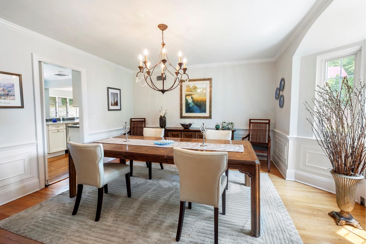 Chandelier, Dining room, Interior, Wood Texture Flooring