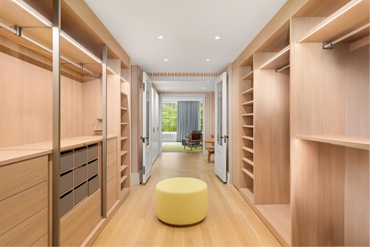 Interior, Recessed Lighting, Walk-in Closets, Wood Texture Flooring