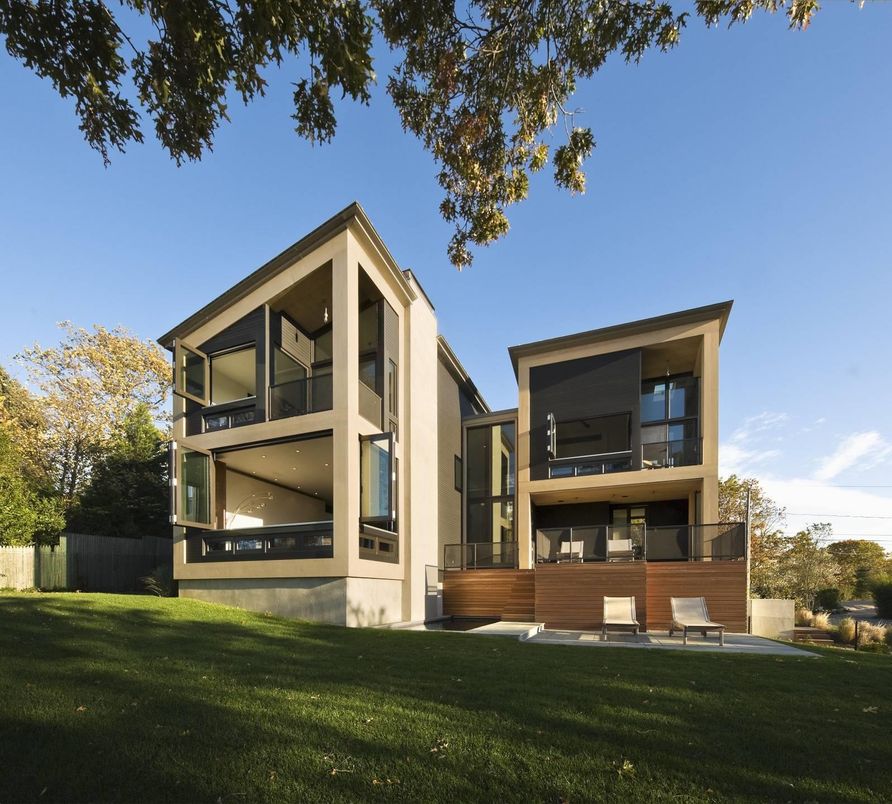 Backyard, Exterior, Facade, Modern