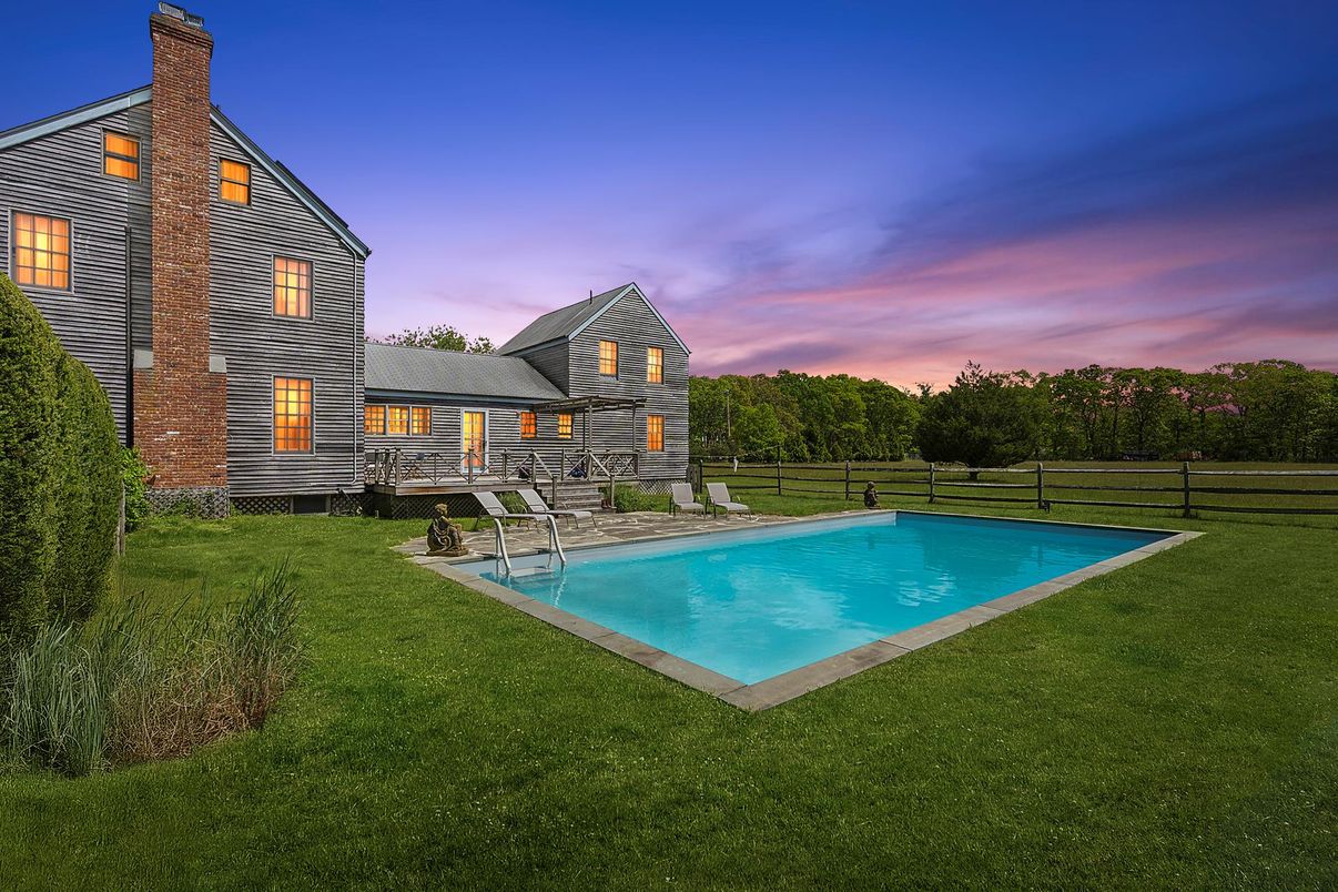 Backyard, Exterior, Pool