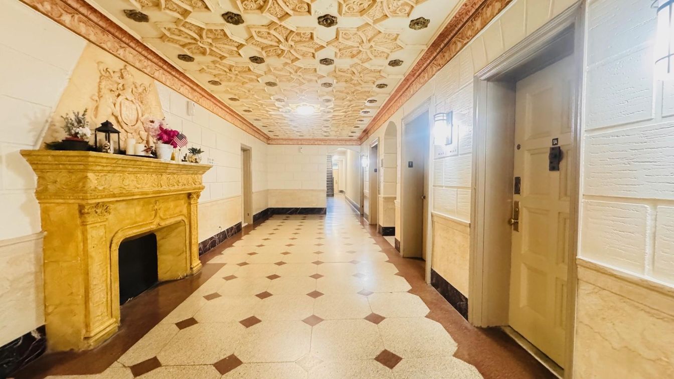 Fireplace, Interior