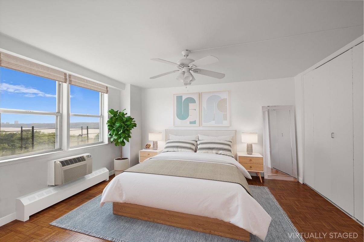 Bedroom, Interior, Water, Wood Texture Flooring