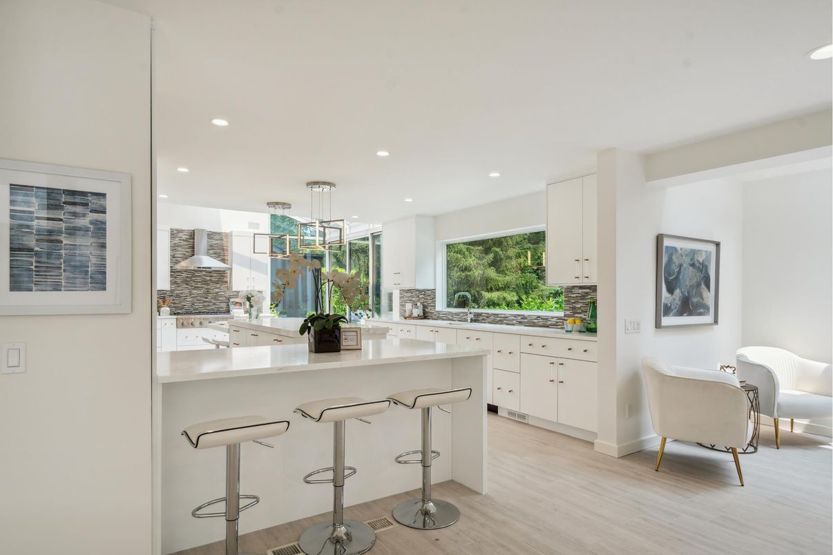 Interior, Kitchen, Pendant Lights, Recessed Lighting, Wood Texture Flooring