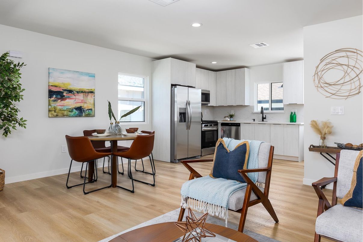 Dining room, Interior, Kitchen, Recessed Lighting, Stainless Steel Appliances, Wood Texture Flooring