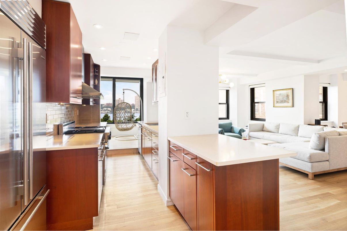 Interior, Kitchen, Living room, Recessed Lighting, Stainless Steel Appliances, Wood Texture Flooring