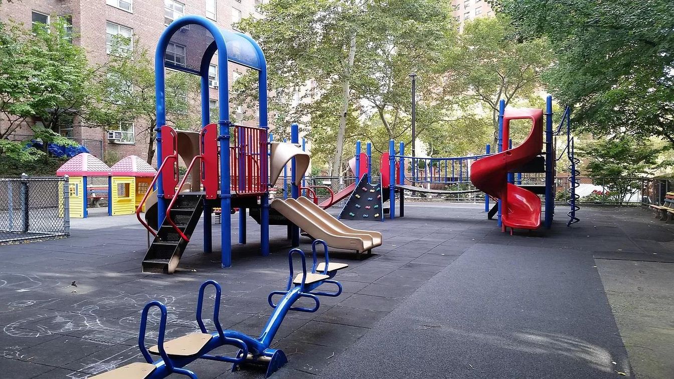 Backyard, Exterior, Playground