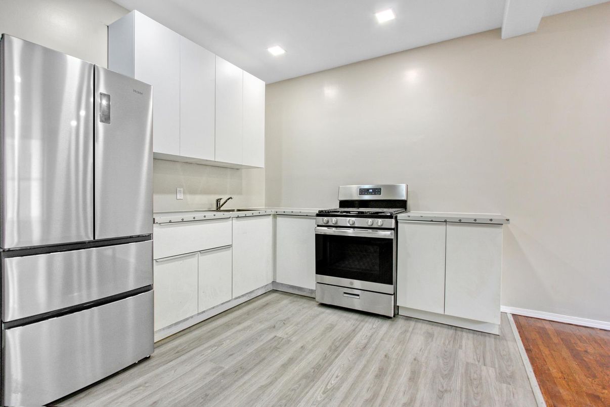 Interior, Kitchen, Recessed Lighting, Stainless Steel Appliances, Wood Texture Flooring