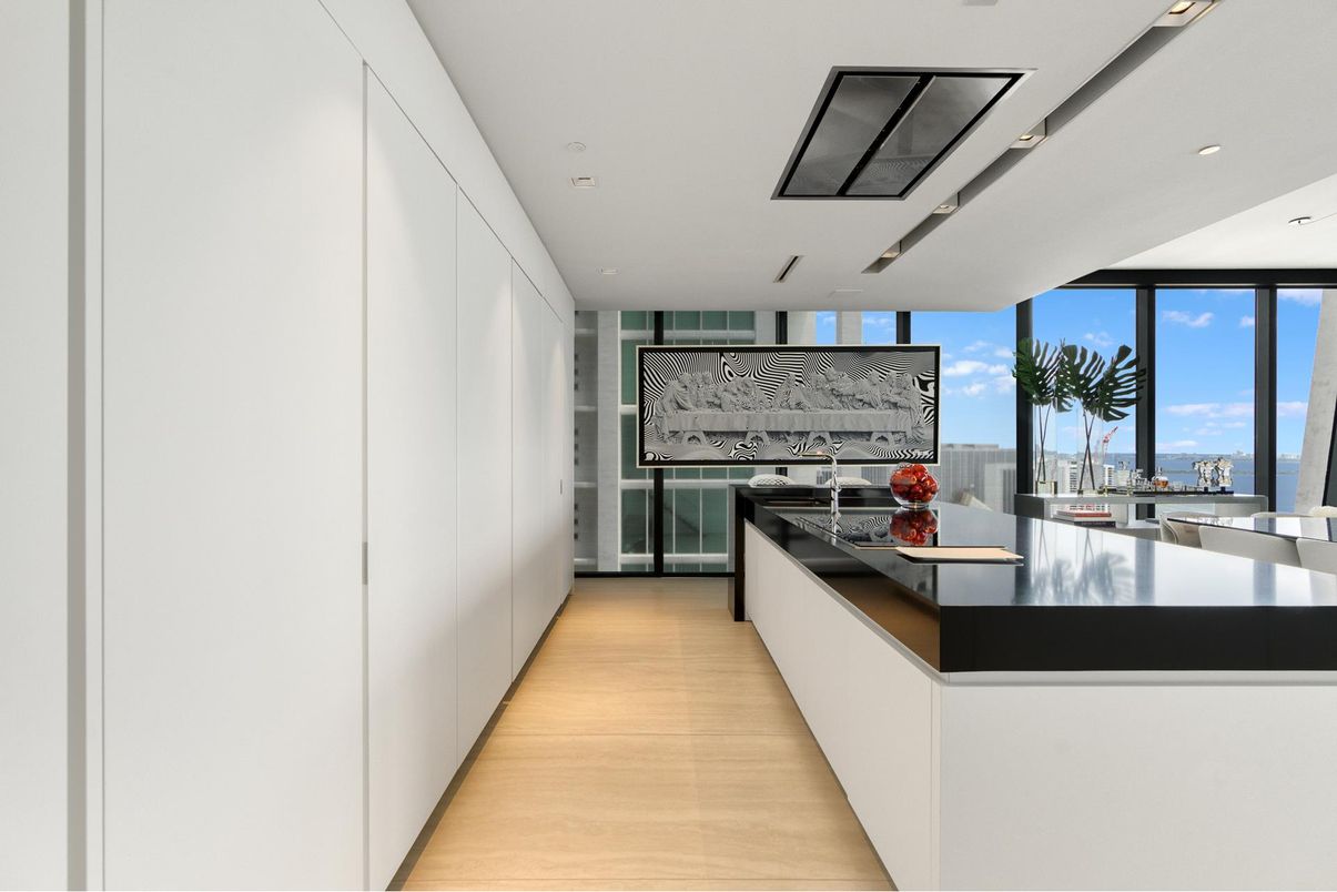 Interior, Kitchen, Recessed Lighting, Water