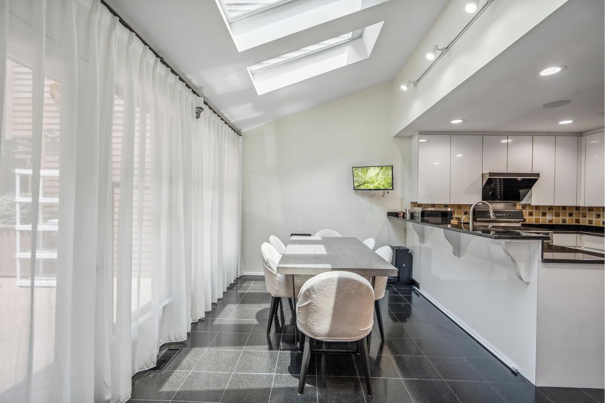 Interior, Recessed Lighting