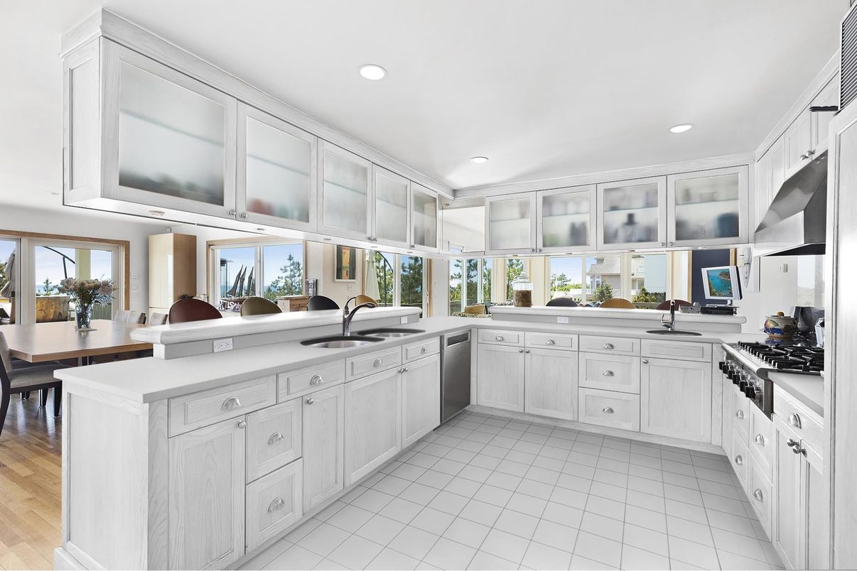 Dining room, Interior, Kitchen, Recessed Lighting