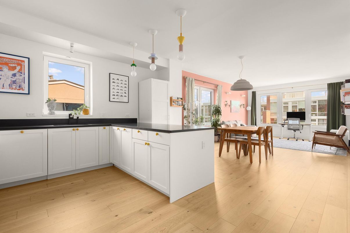 Dining room, Interior, Kitchen, Pendant Lights, Wood Texture Flooring