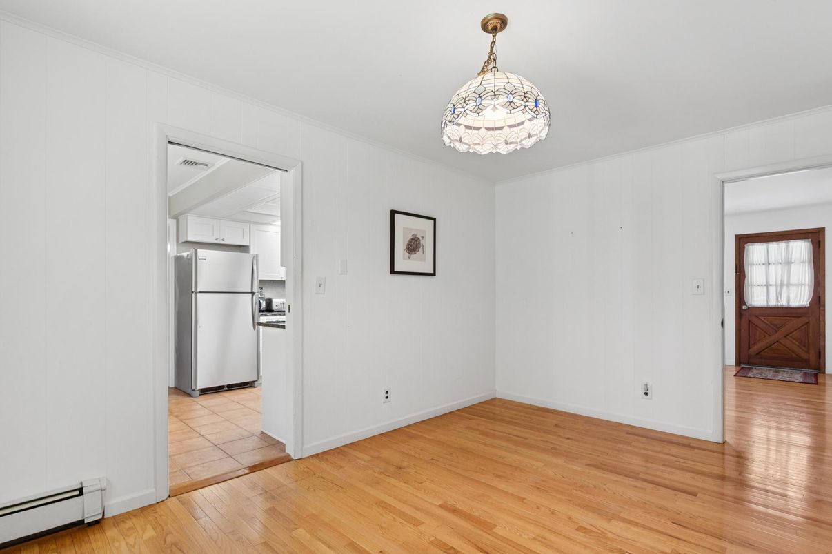 Chandelier, Empty room, Interior, Kitchen, Pendant Lights, Wood Texture Flooring