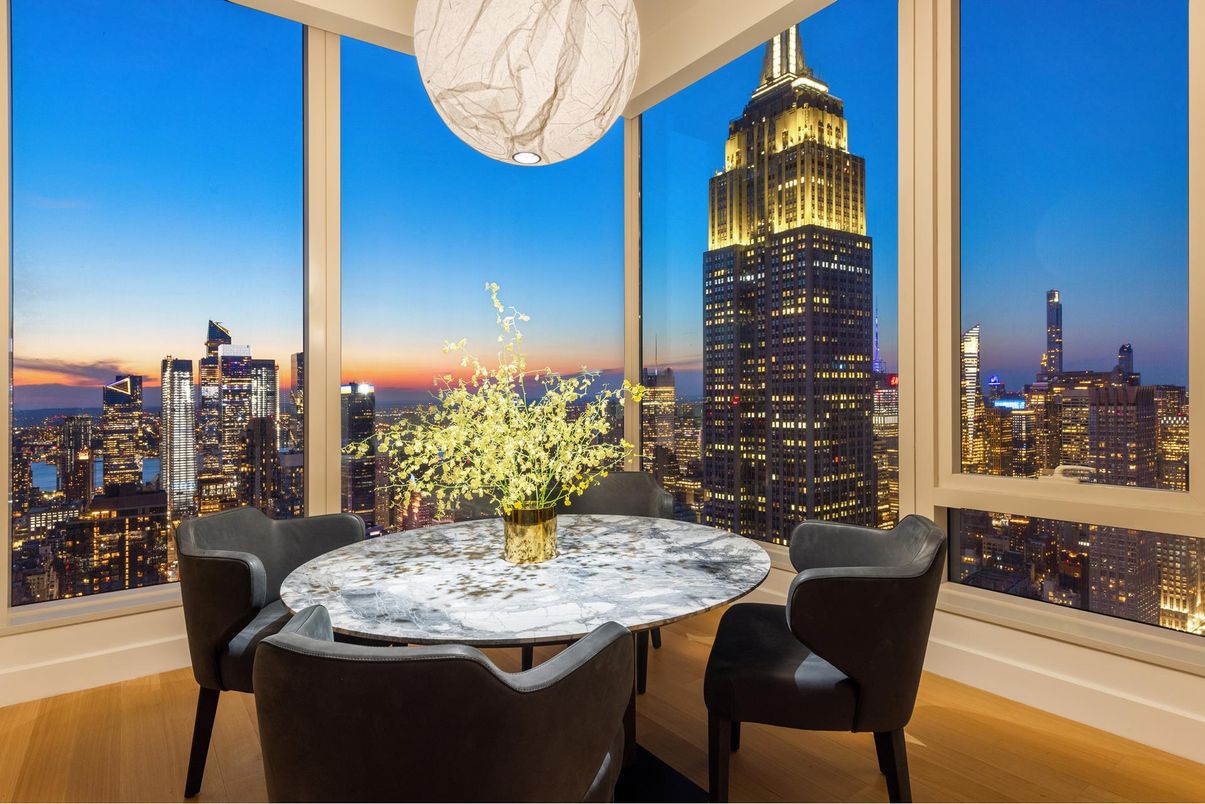Interior, Dining room, Other, Skyline