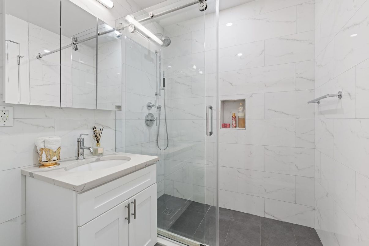 Bathroom, Glass Shower, Interior, Marble Walls