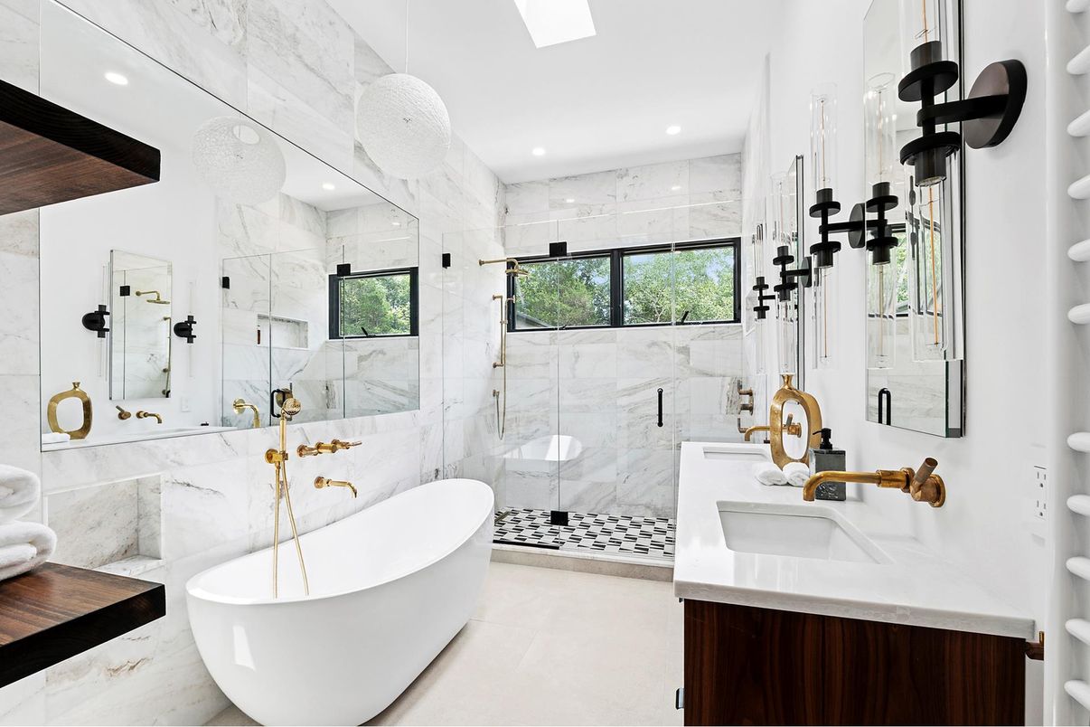 Bathroom, Dual Sink Vanities, Free Standing Baths, Glass Shower, Interior, Marble, Marble Walls, Recessed Lighting
