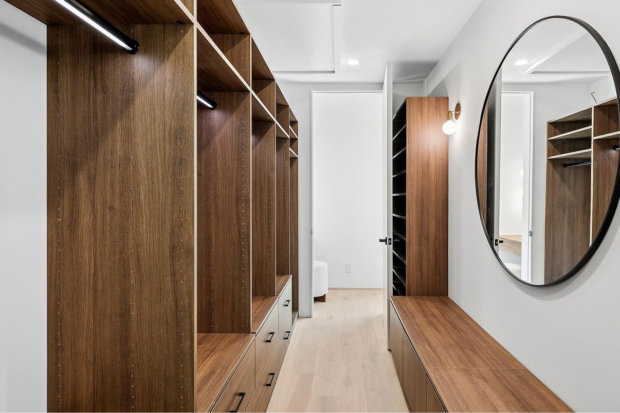 Interior, Recessed Lighting, Walk-in Closets, Wood Texture Flooring