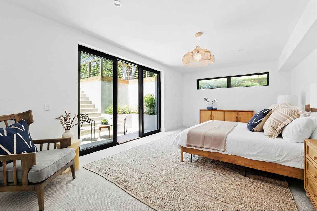 Bedroom, Interior, Pendant Lights, Recessed Lighting
