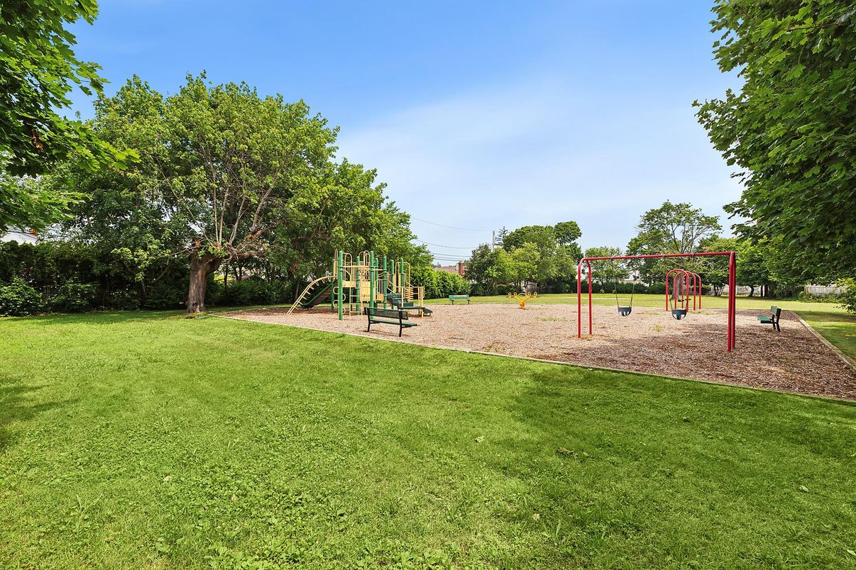 Backyard, Exterior, Playground