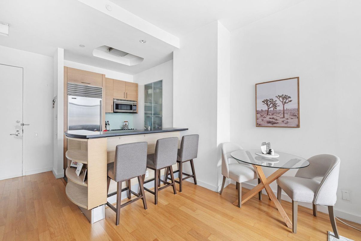 Dining room, Interior, Kitchen, Recessed Lighting, Stainless Steel Appliances, Wood Texture Flooring