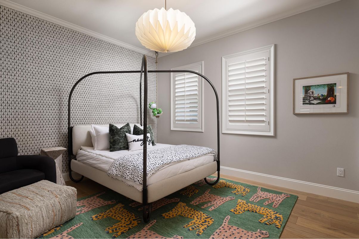 Bedroom, Interior, Pendant Lights, Wood Texture Flooring