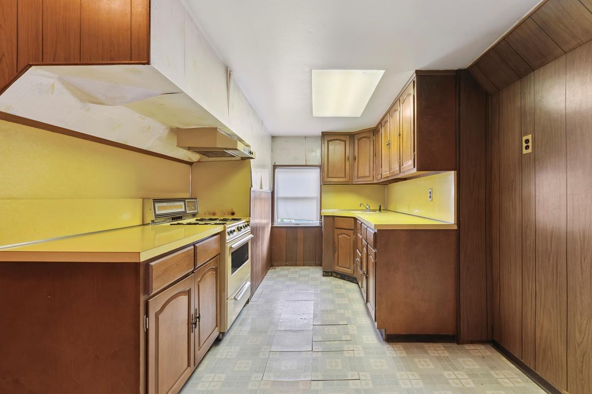 Interior, Kitchen