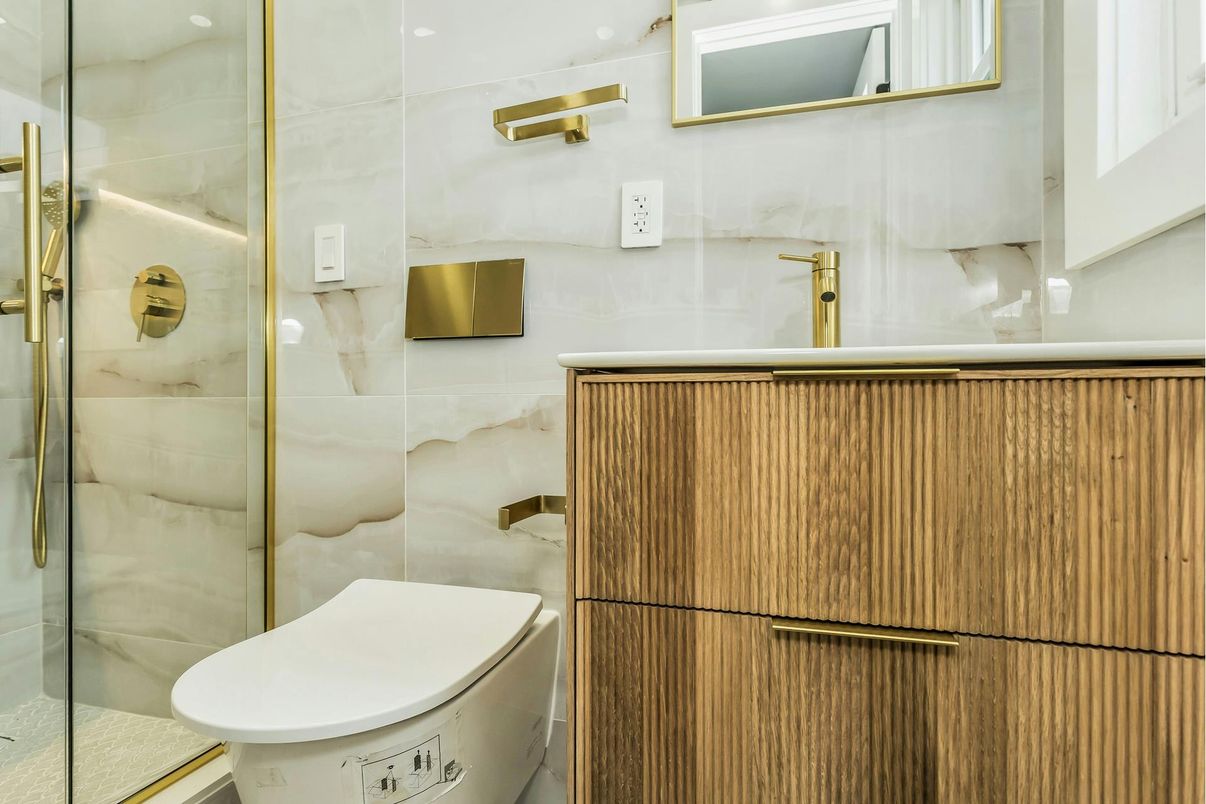 Bathroom, Glass Shower, Interior