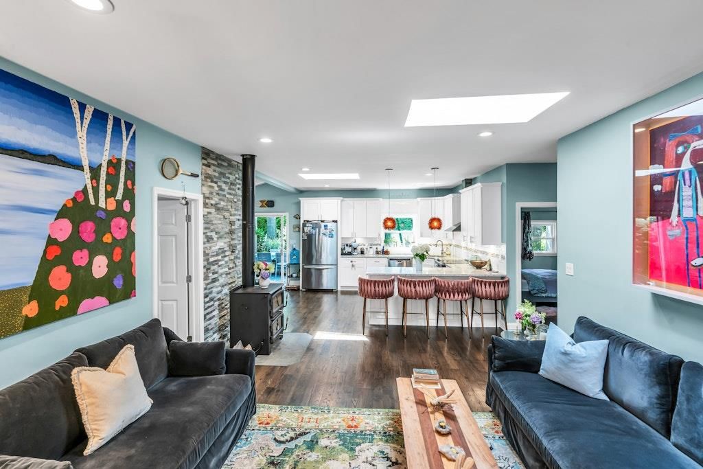Interior, Kitchen, Living room, Pendant Lights, Recessed Lighting, Stainless Steel Appliances, Wood Texture Flooring