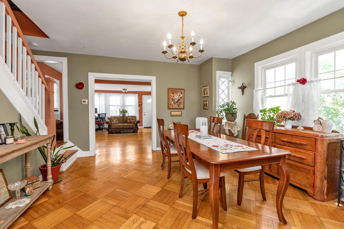 Chandelier, Dining room, Interior, Wood Texture Flooring