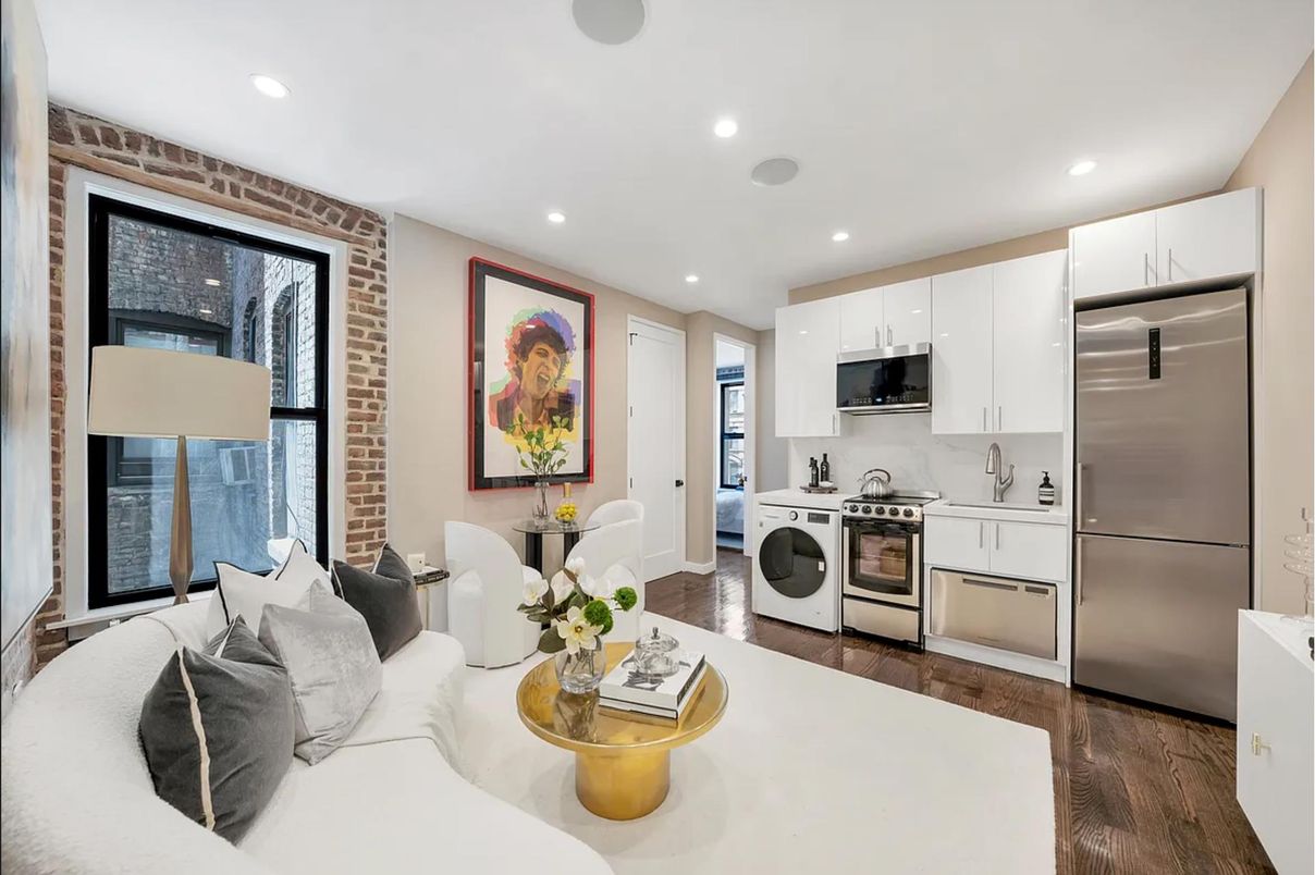 Interior, Kitchen, Living room, Recessed Lighting, Stainless Steel Appliances, Wood Texture Flooring