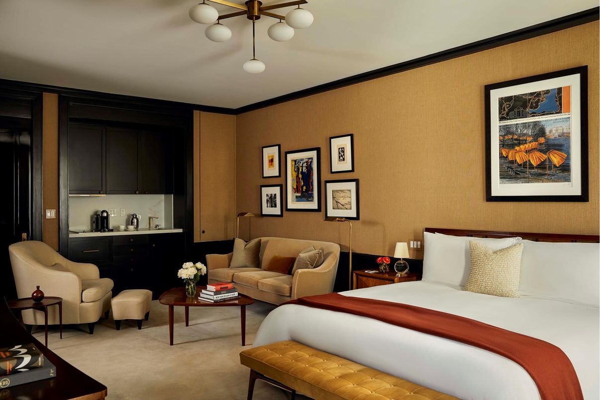 Bedroom, Interior, Pendant Lights