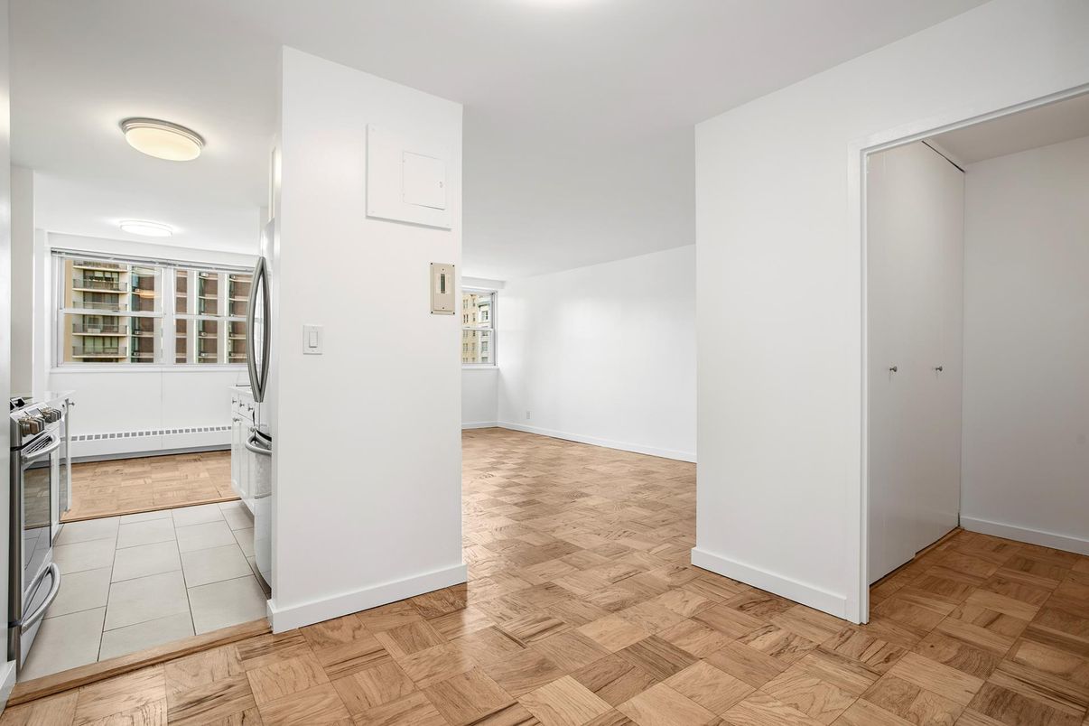 DE Listing image placeholder