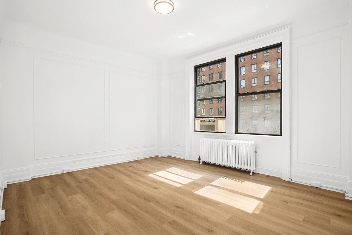DE Listing image placeholder