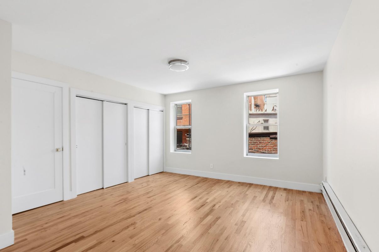 DE Listing image placeholder