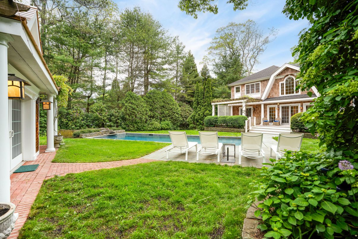 Backyard, Exterior, Pool