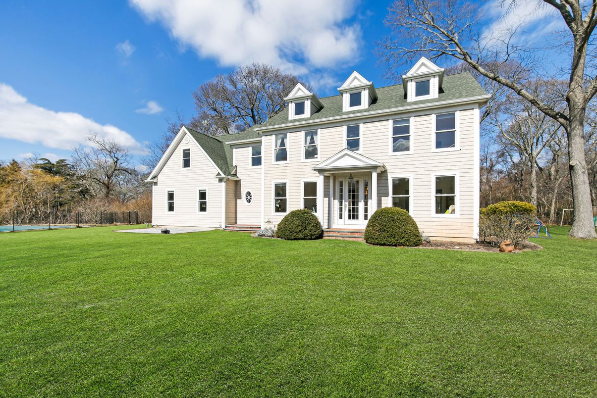 Backyard, Exterior, Facade, Georgian