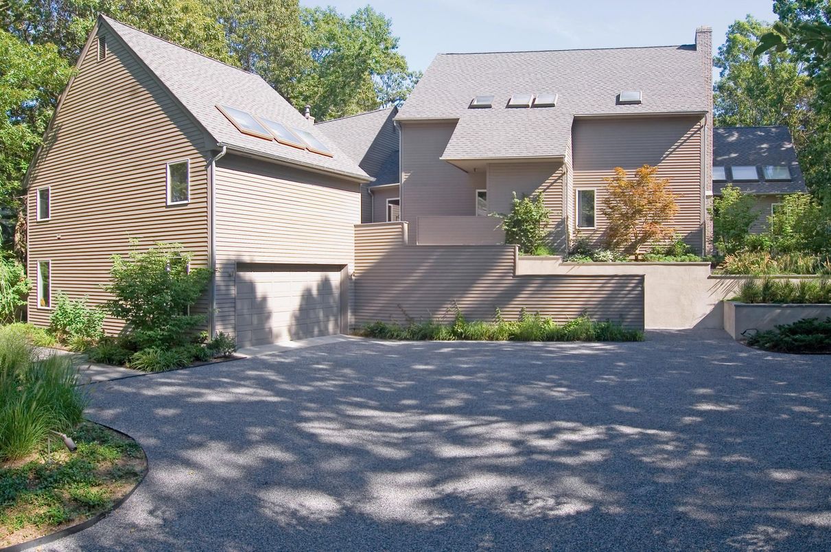 Attached, Exterior, Facade, Solar Panels, French Provincial