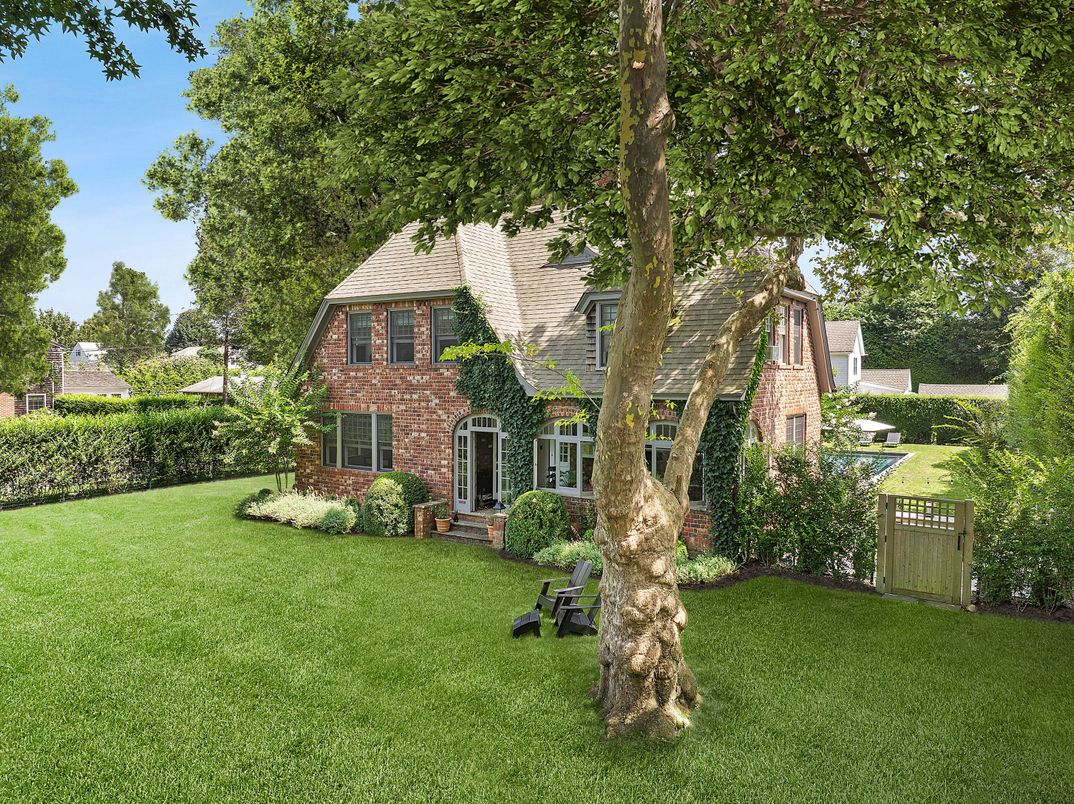 Backyard, Exterior, Facade, Brick Facade, Tudor Revival