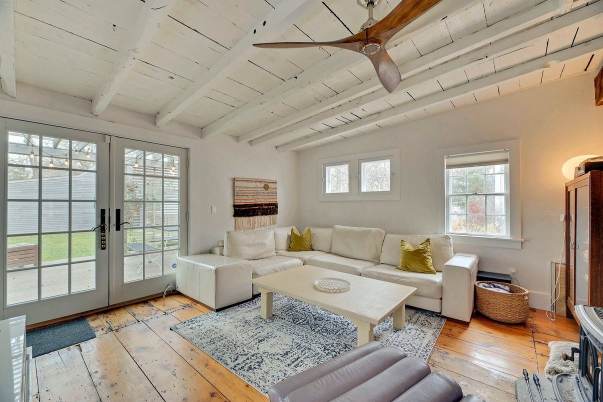 Interior, Living room, Water, Wood Texture Flooring