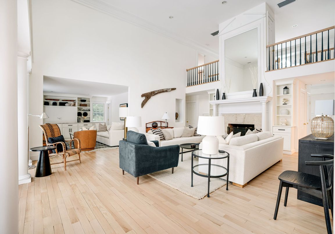 Fireplace, Interior, Living room, Recessed Lighting, Wood Texture Flooring