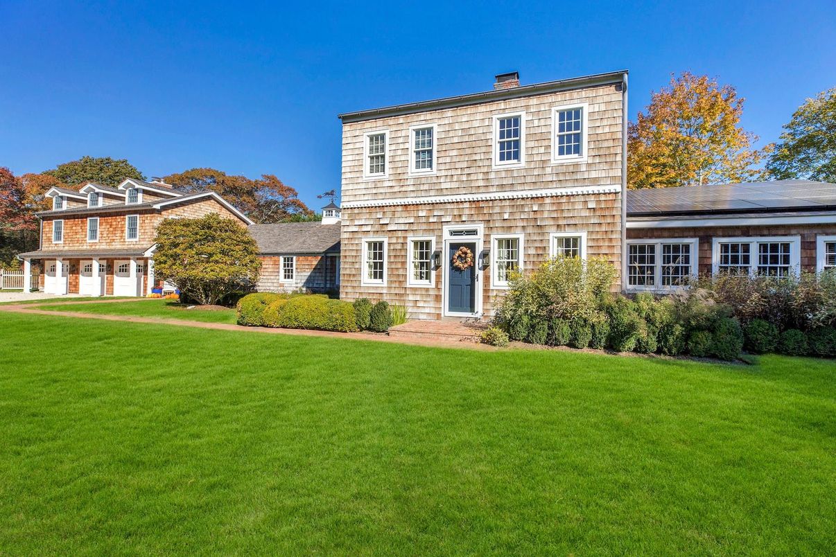 Backyard, Exterior, Facade, Solar Panels, Georgian