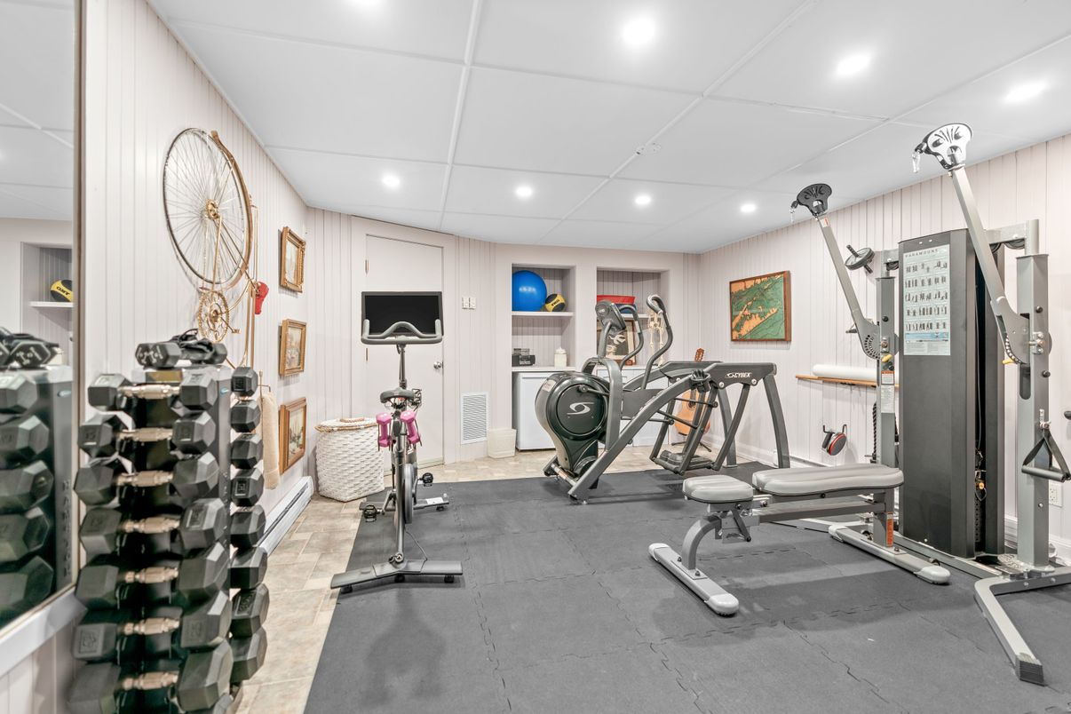 Fitness Equipment, Interior, Recessed Lighting