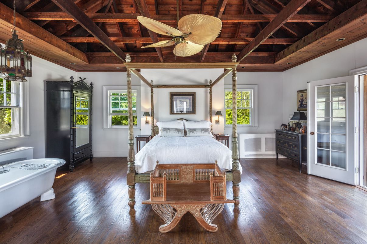 Bedroom, Interior, Wooden Beams, Wooden Ceilings, Wood Texture Flooring